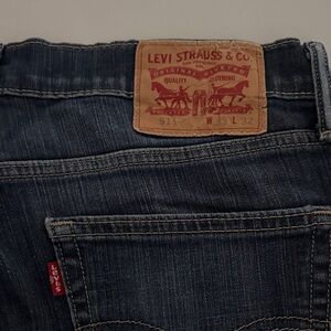 Levi's Dark Wash Relaxed Fit Jeans